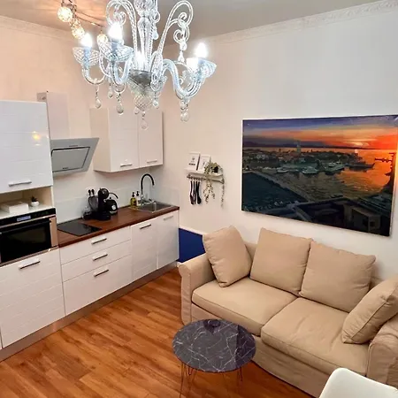 Marcel Old Town Apartamento *