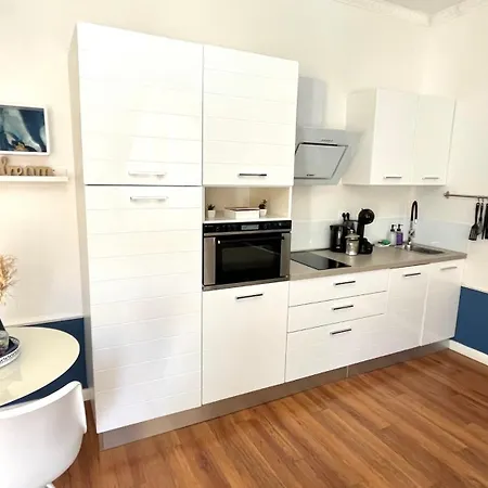 Marcel Old Town زادار