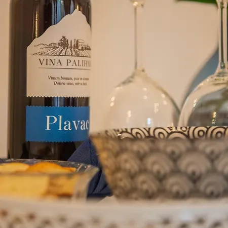 Marcel Old Town Apartamento *