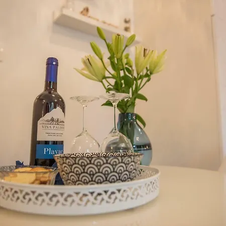 Marcel Old Town Apartment *