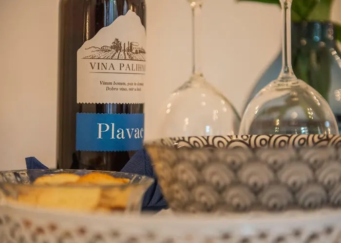 Marcel Old Town Apartman *